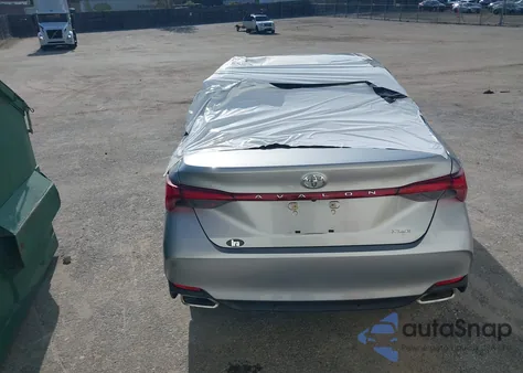 2019 Toyota Avalon Xle z USA, uszkodzony, nr VIN 4T1BZ1FB5KU005103